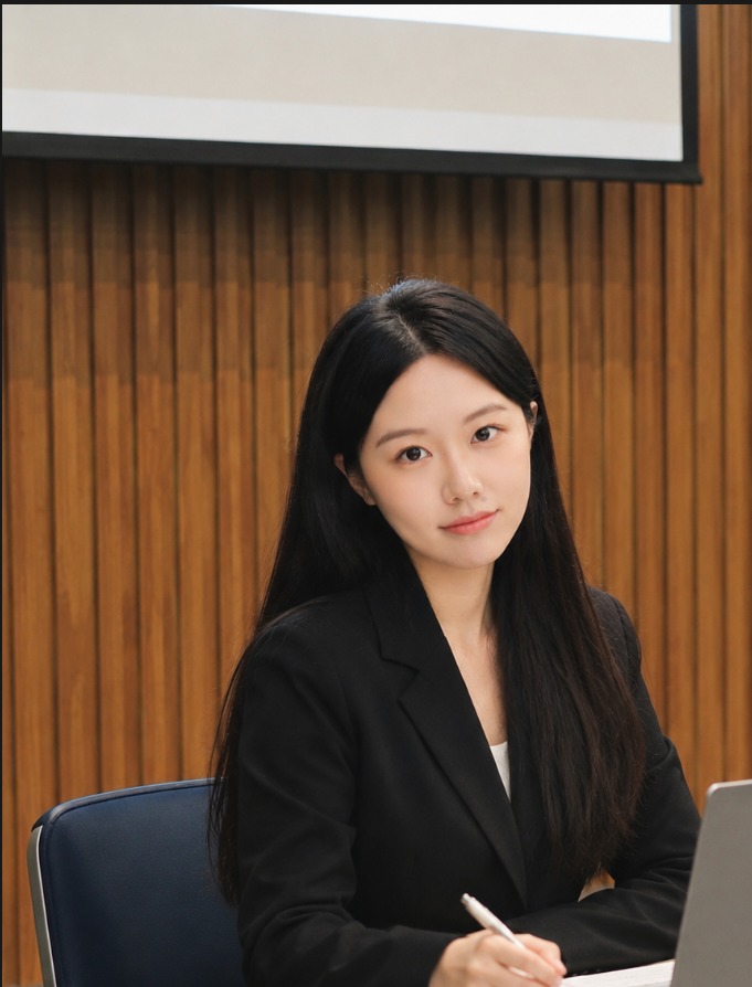 Astria Zhu, AI Application Developer at On The Ground